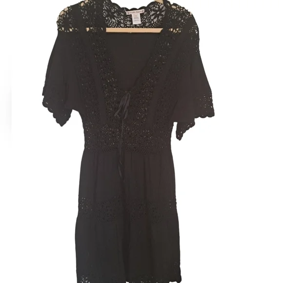 NANETTE LEPORE black cotton crochet knit cut out short sleeve cover up dress M - Picture 1 of 10